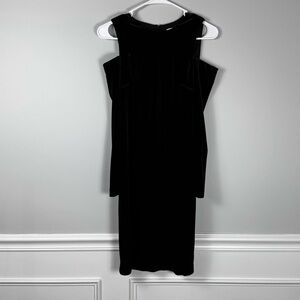 Calvin Klein Open Shoulder Velvet Black‎ Dress (A2-28)